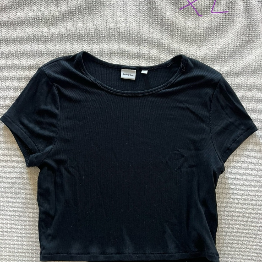 Aritzia Sunday Best Black Top